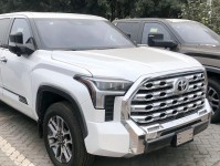 2017款豐田坦途1794加規(guī)版現(xiàn)車十月促銷酬賓最低報(bào)價(jià)多少錢（17款豐田坦途1794版配置詳解圖）